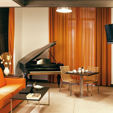 Residenza Pizzofalcone Napoli Bagian luar foto