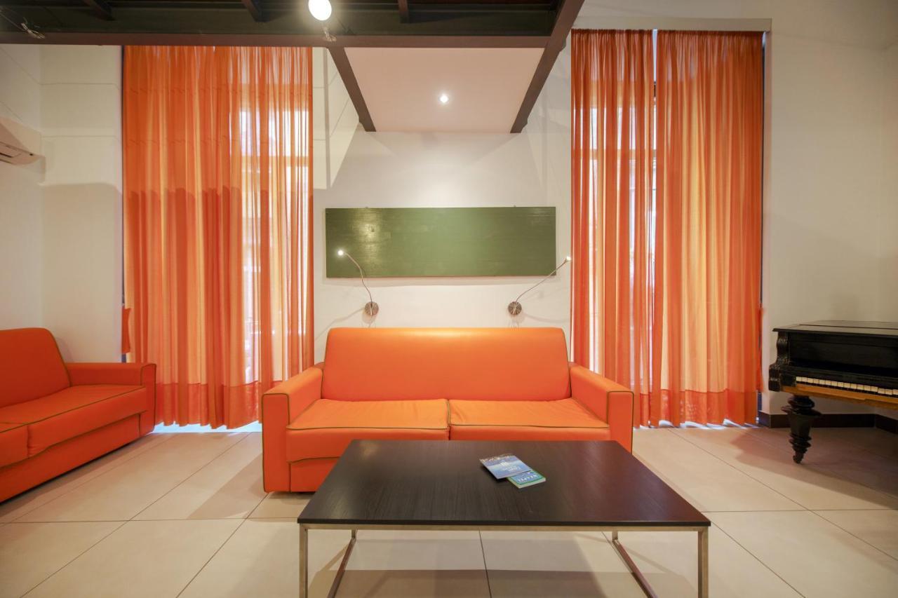 Residenza Pizzofalcone Napoli Bagian luar foto