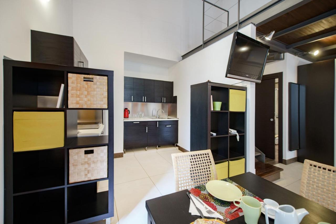 Residenza Pizzofalcone Napoli Bagian luar foto