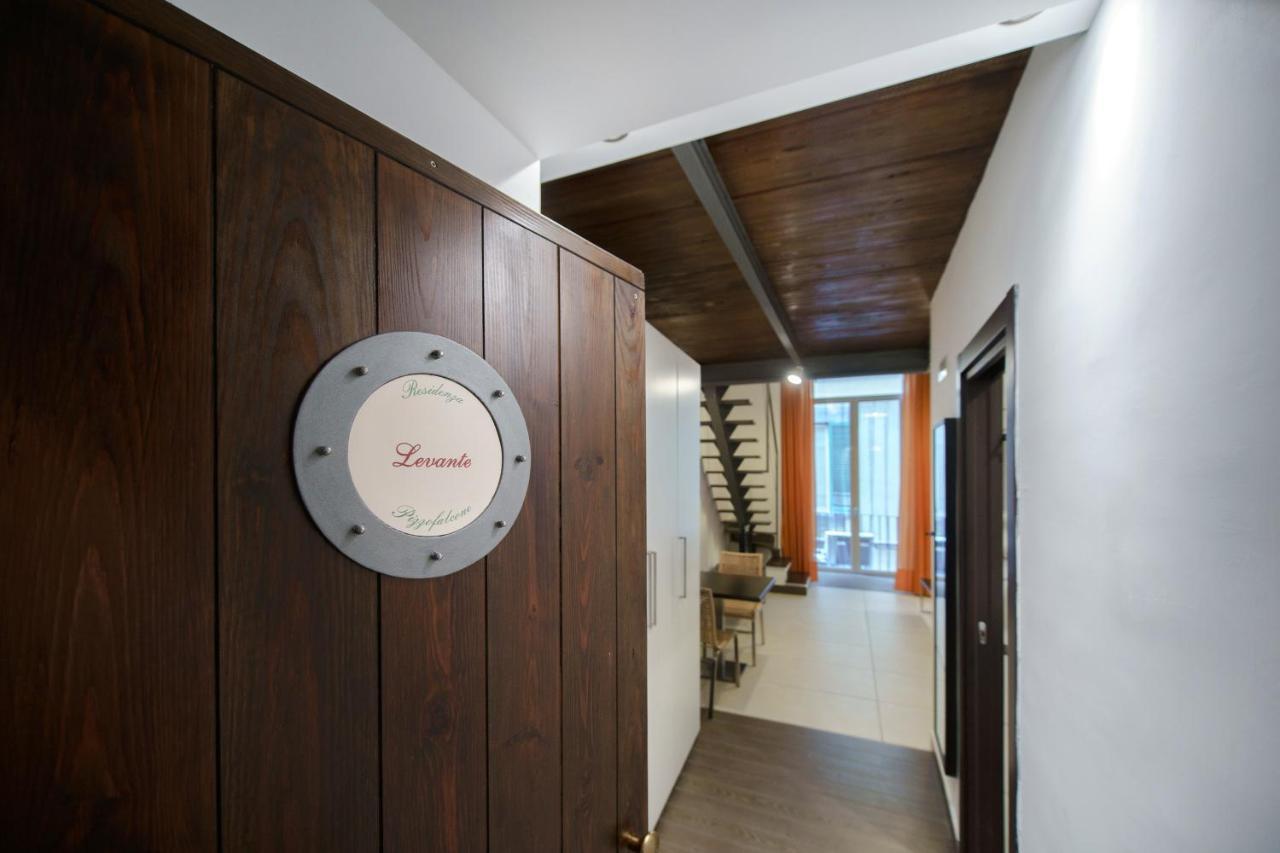 Residenza Pizzofalcone Napoli Bagian luar foto