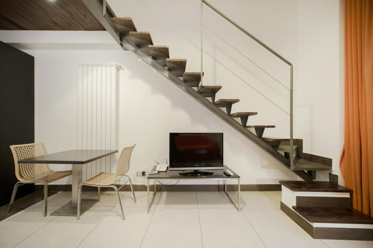 Residenza Pizzofalcone Napoli Bagian luar foto